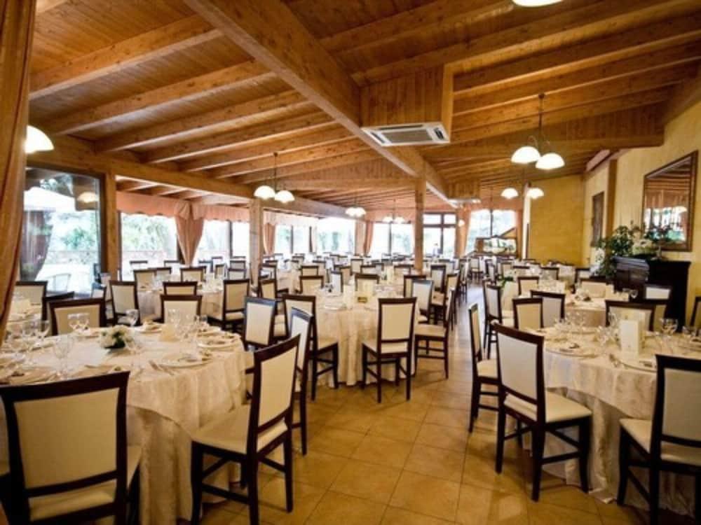 Hotel Villa Aricia アリッチャ エクステリア 写真