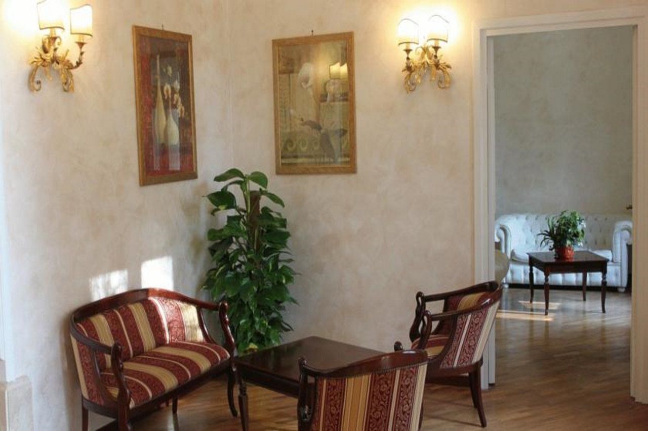 Hotel Villa Aricia アリッチャ エクステリア 写真