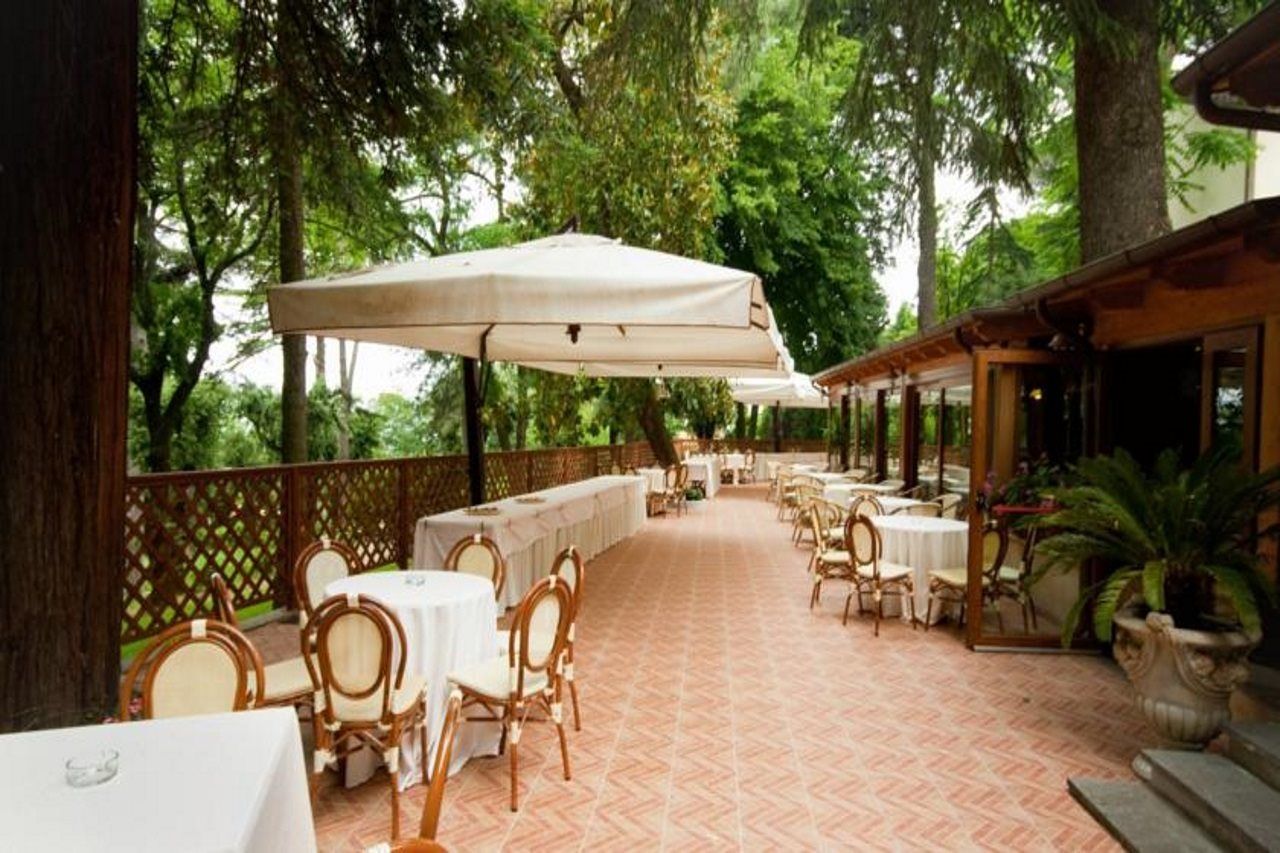 Hotel Villa Aricia アリッチャ エクステリア 写真